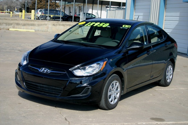 2013 Hyundai Accent ST Sport SLT TRX4 Off Road Laramie
