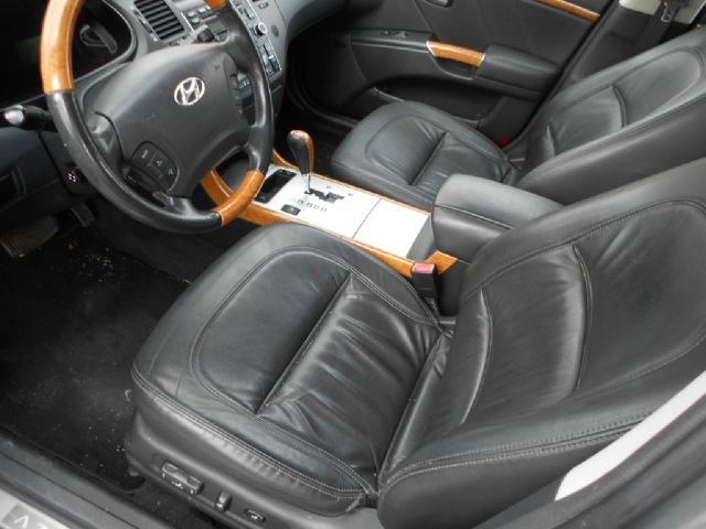 2006 Hyundai Azera SLT 25