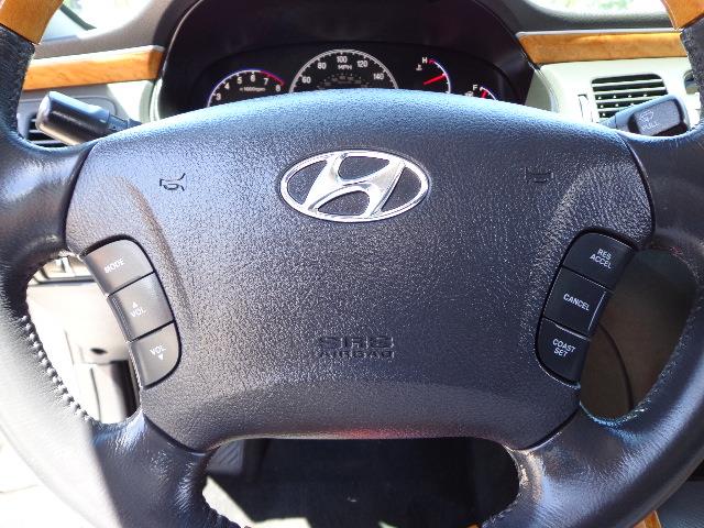2006 Hyundai Azera Sle25004x4