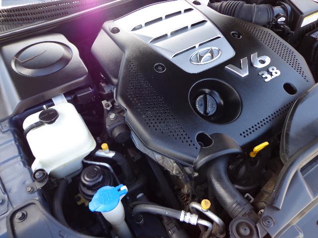 2007 Hyundai Azera 320 W/ Sunroof