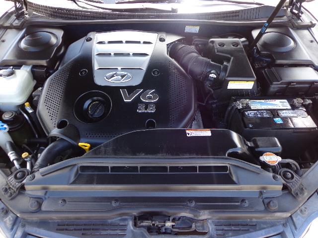 2007 Hyundai Azera 320 W/ Sunroof