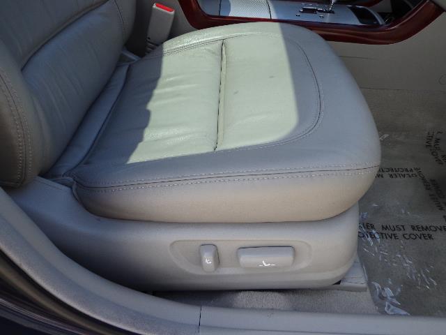 2007 Hyundai Azera 320 W/ Sunroof