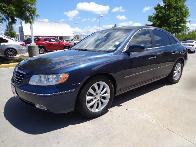 2007 Hyundai Azera 320 W/ Sunroof