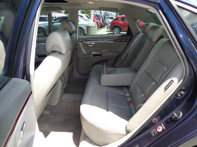 2007 Hyundai Azera 320 W/ Sunroof