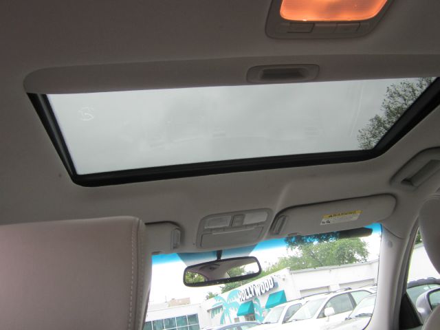 2007 Hyundai Azera SLT 25