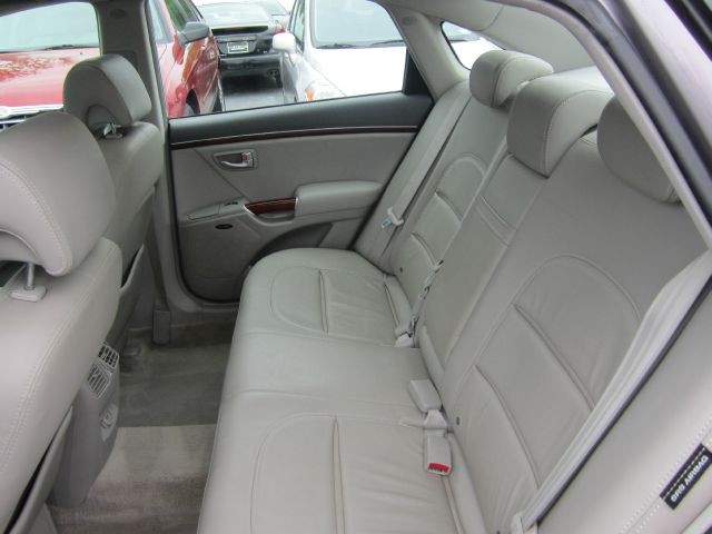 2007 Hyundai Azera SLT 25