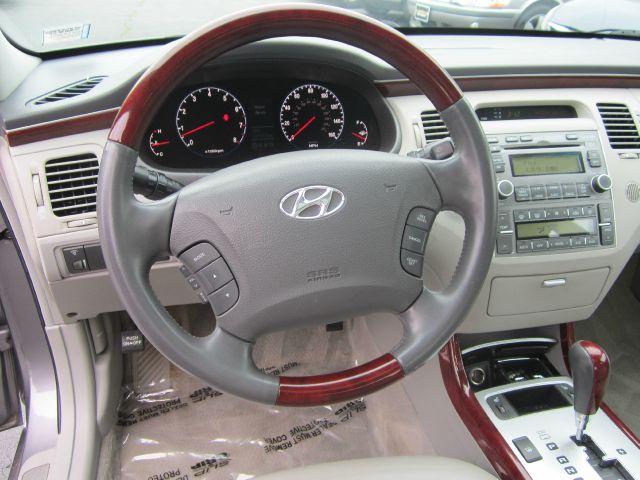 2007 Hyundai Azera SLT 25