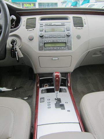 2007 Hyundai Azera SLT 25