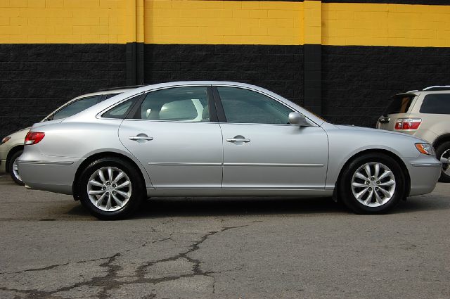 2007 Hyundai Azera SLT 25