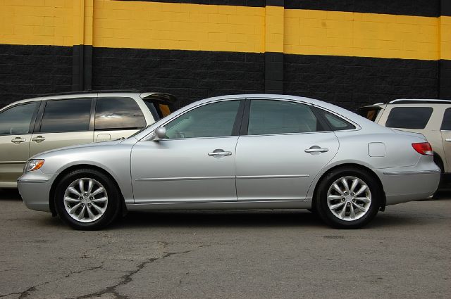 2007 Hyundai Azera SLT 25