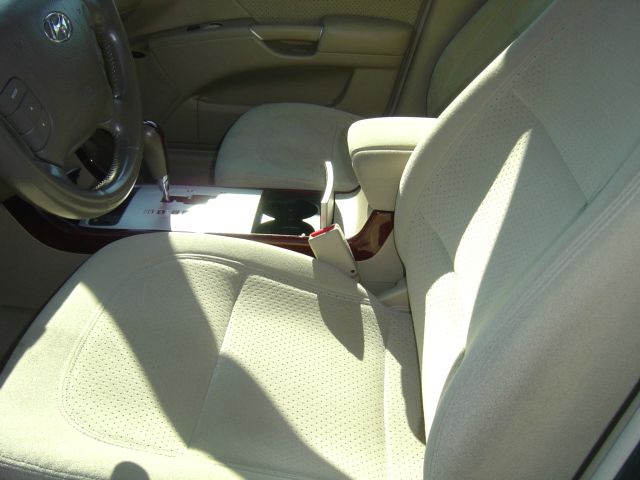 2007 Hyundai Azera Unknown