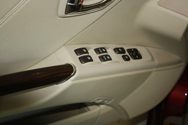 2009 Hyundai Azera FWD 4dr Sport