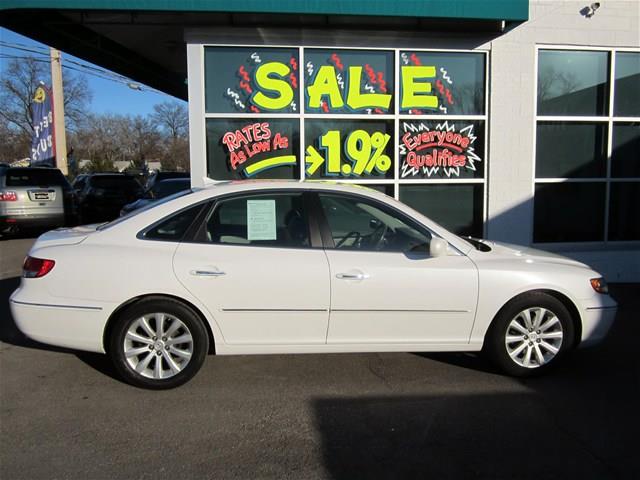 2009 Hyundai Azera FWD 4dr Sport