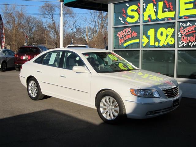 2009 Hyundai Azera FWD 4dr Sport