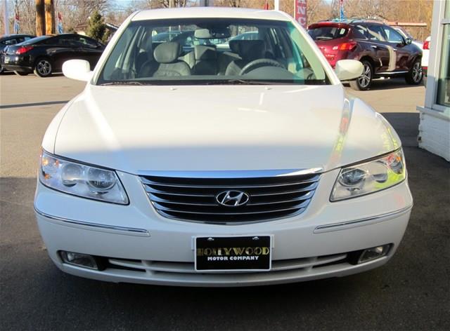 2009 Hyundai Azera FWD 4dr Sport