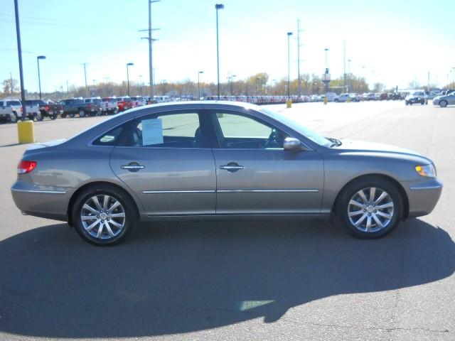 2009 Hyundai Azera SLT 25