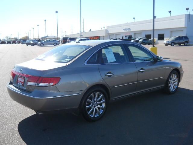 2009 Hyundai Azera SLT 25
