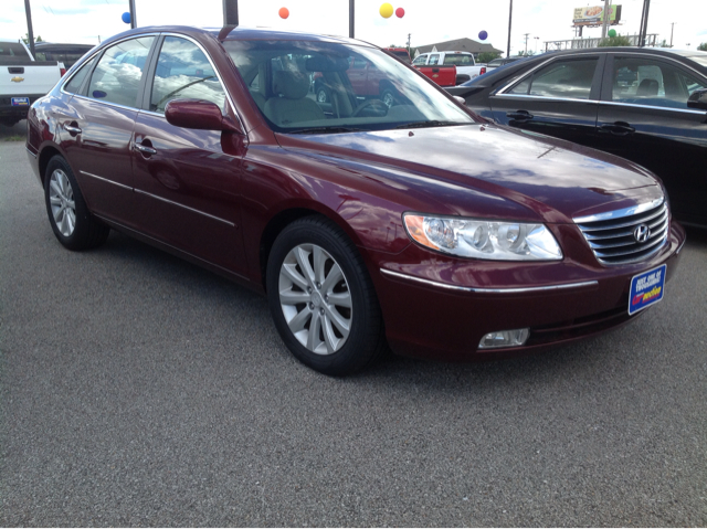 2009 Hyundai Azera FWD 4dr Sport