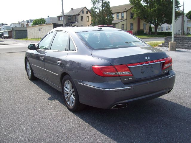 2011 Hyundai Azera SLT 25