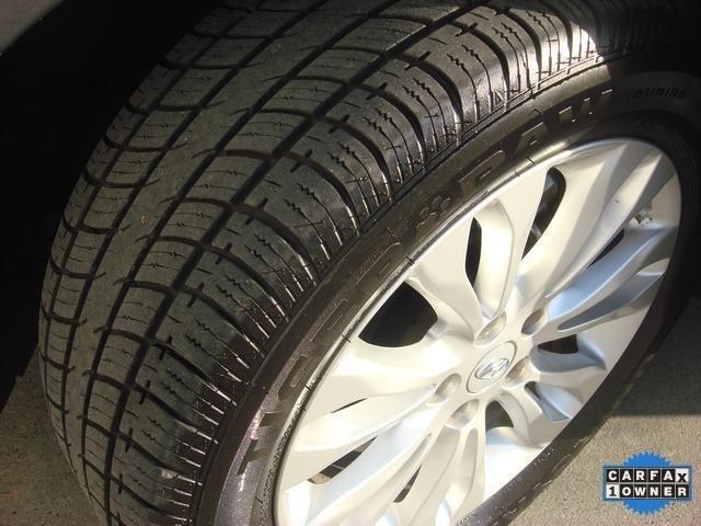 2011 Hyundai Azera FWD 4dr Sport