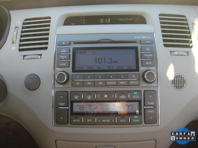 2011 Hyundai Azera FWD 4dr Sport