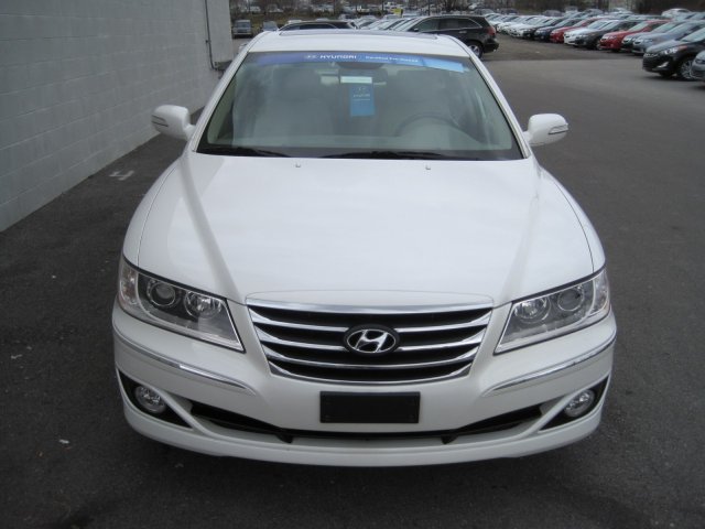 2011 Hyundai Azera SLT 25