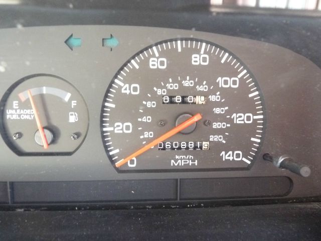 1995 Hyundai Elantra Base
