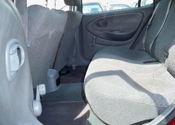 1999 Hyundai Elantra Base