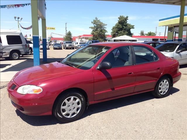 1999 Hyundai Elantra LS Flex Fuel 4x4 This Is One Of Our Best Bargains