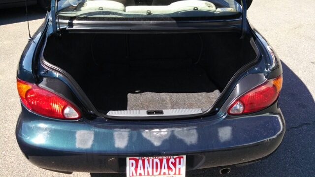 2000 Hyundai Elantra FWD 4dr Sport