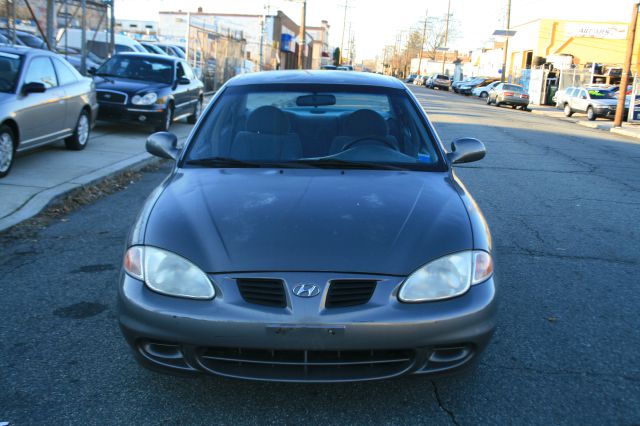 2000 Hyundai Elantra FWD 4dr Sport