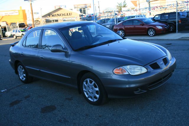 2000 Hyundai Elantra FWD 4dr Sport