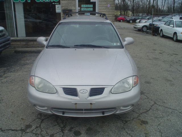 2000 Hyundai Elantra FWD 4dr Sport