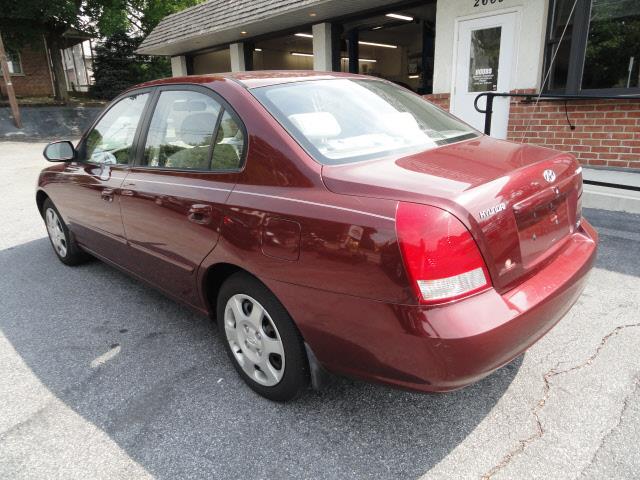 2001 Hyundai Elantra FWD 4dr Sport