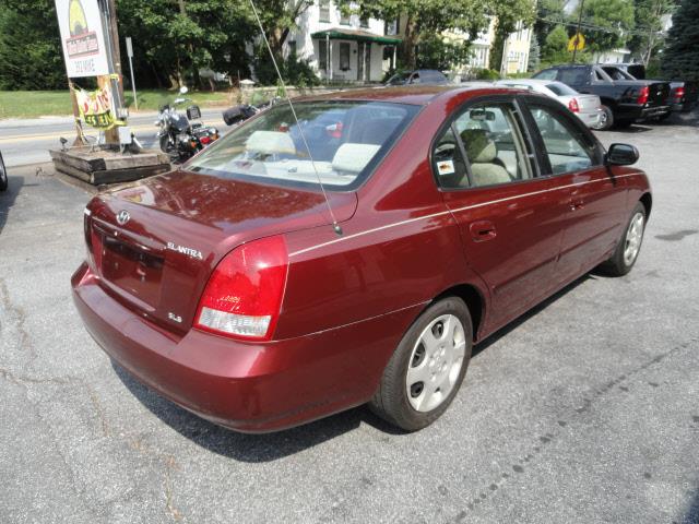 2001 Hyundai Elantra FWD 4dr Sport