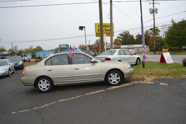 2001 Hyundai Elantra FWD 4dr Sport