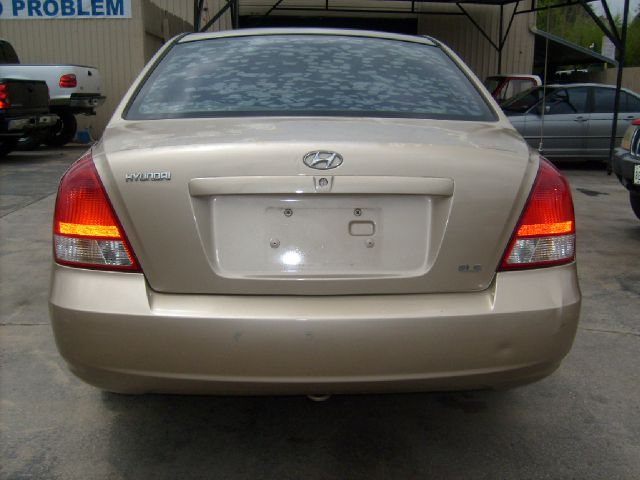 2001 Hyundai Elantra FWD 4dr Sport