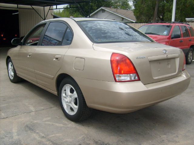 2001 Hyundai Elantra FWD 4dr Sport