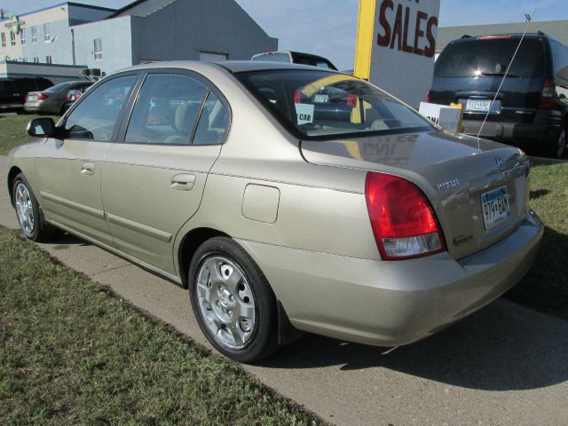 2001 Hyundai Elantra FWD 4dr Sport