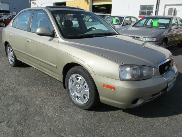 2001 Hyundai Elantra FWD 4dr Sport