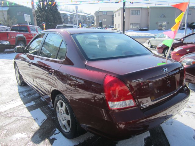 2001 Hyundai Elantra FWD 4dr Sport