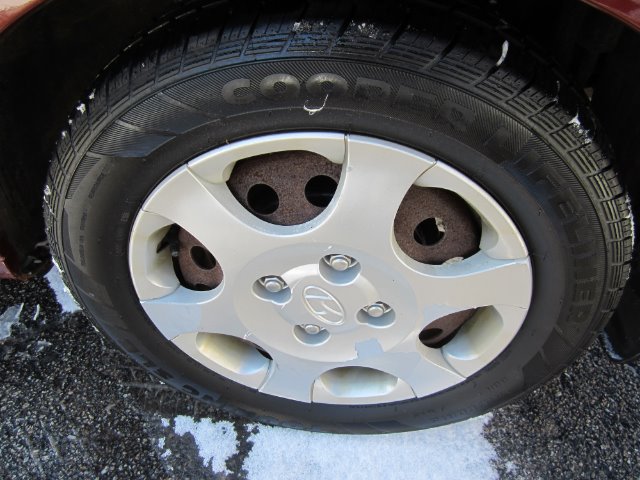 2001 Hyundai Elantra FWD 4dr Sport