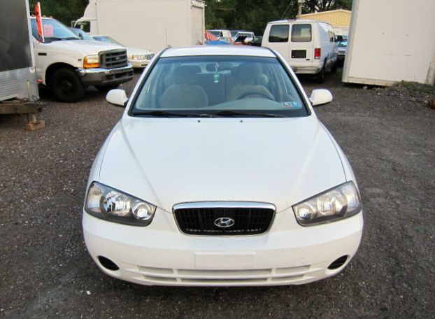 2001 Hyundai Elantra FWD 4dr Sport