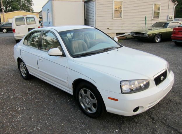 2001 Hyundai Elantra FWD 4dr Sport