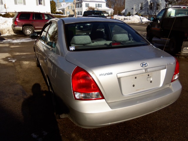 2001 Hyundai Elantra FWD 4dr Sport