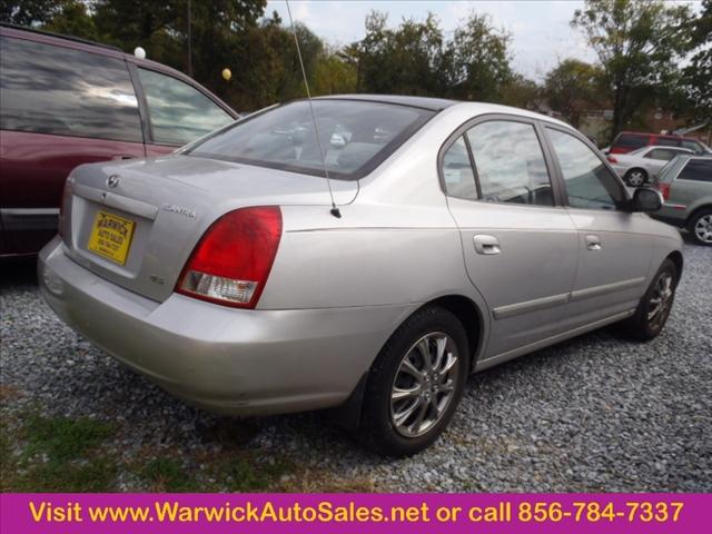 2001 Hyundai Elantra Standard 4X4 Hardtop
