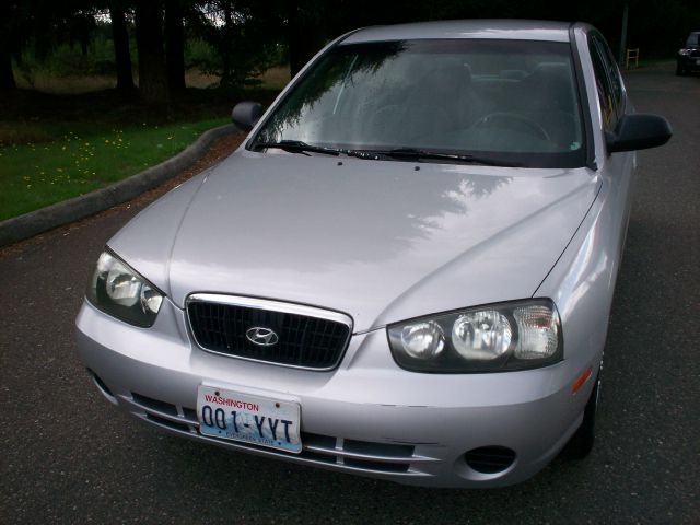 2001 Hyundai Elantra FWD 4dr Sport