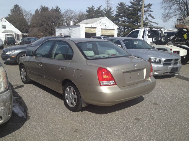 2001 Hyundai Elantra FWD 4dr Sport