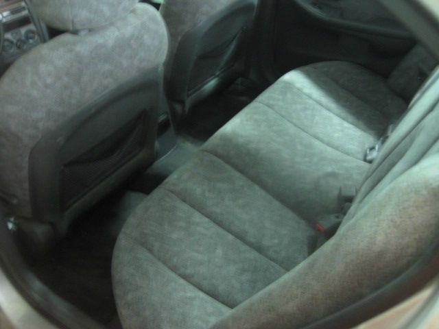 2001 Hyundai Elantra FWD 4dr Sport