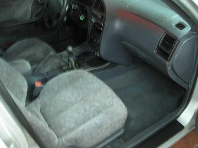 2001 Hyundai Elantra FWD 4dr Sport